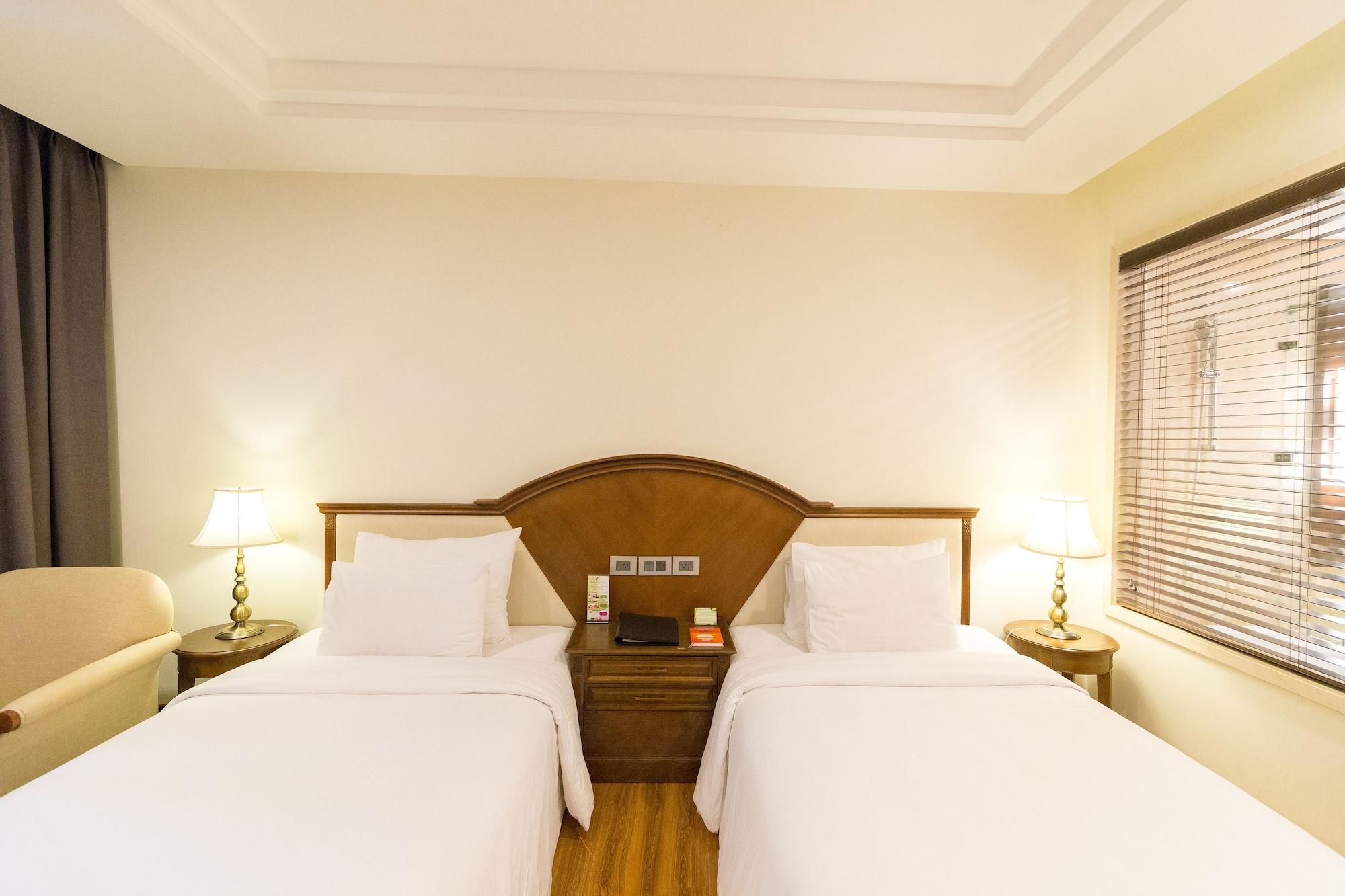 Sai Gon Ha Long Hotel Exterior foto