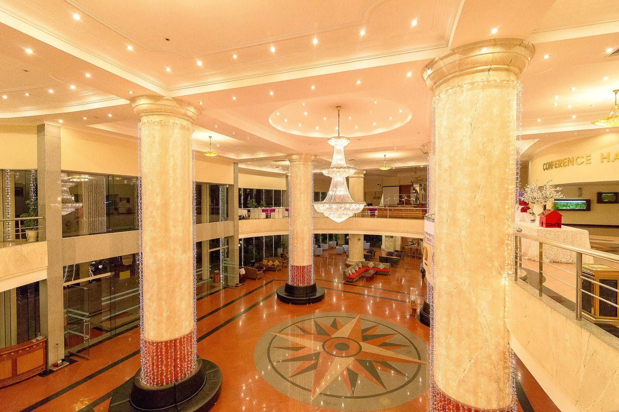 Sai Gon Ha Long Hotel Exterior foto